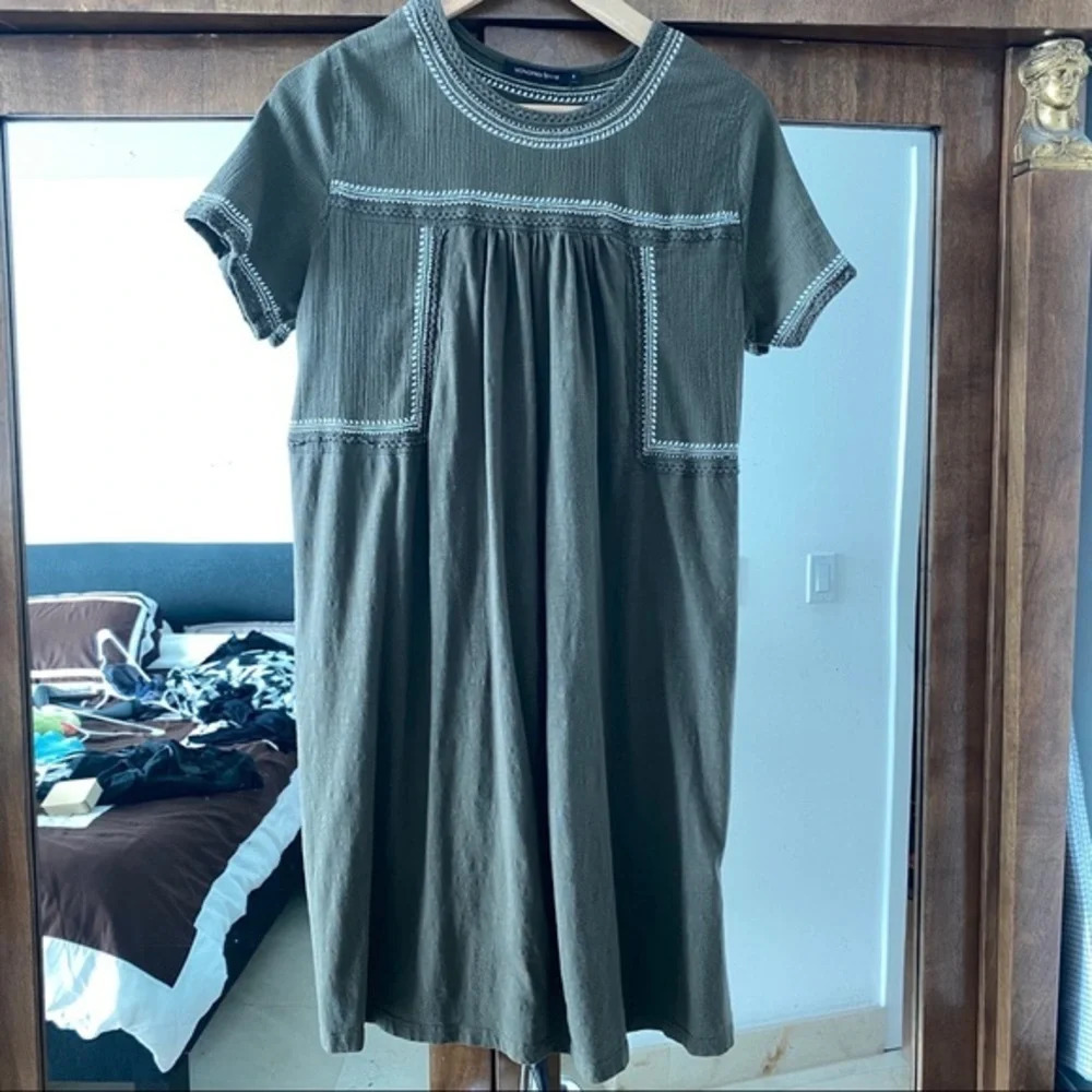 Dress Kaki Monoprix short sleeve M pit to pit 20